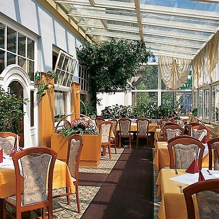 Hotel - Restaurant Kurhaus Klotzsche Dresde Extérieur photo